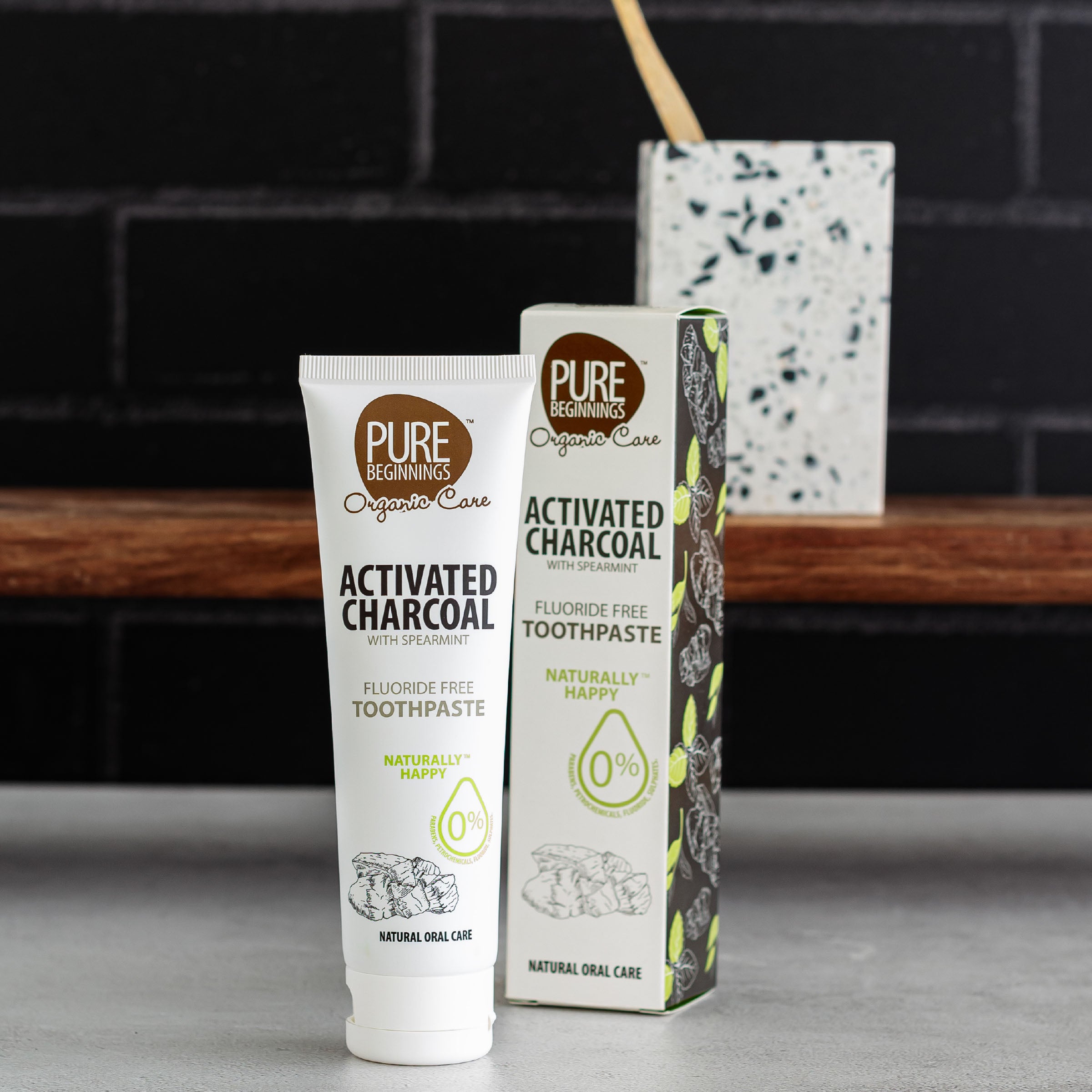 ACTIVATED CHARCOAL TOOTHPASTE